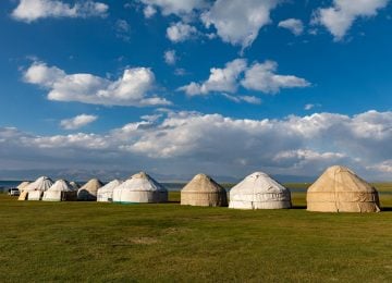 Yurt camps in Lake Son Kul | Travel Land
