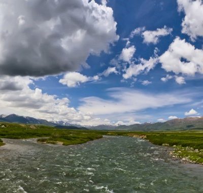 Suusamyr valley in Kyrgyzstan | Travel Land