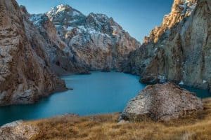 Kel-Suu Lake in Kyrgyzstan | Travel Land