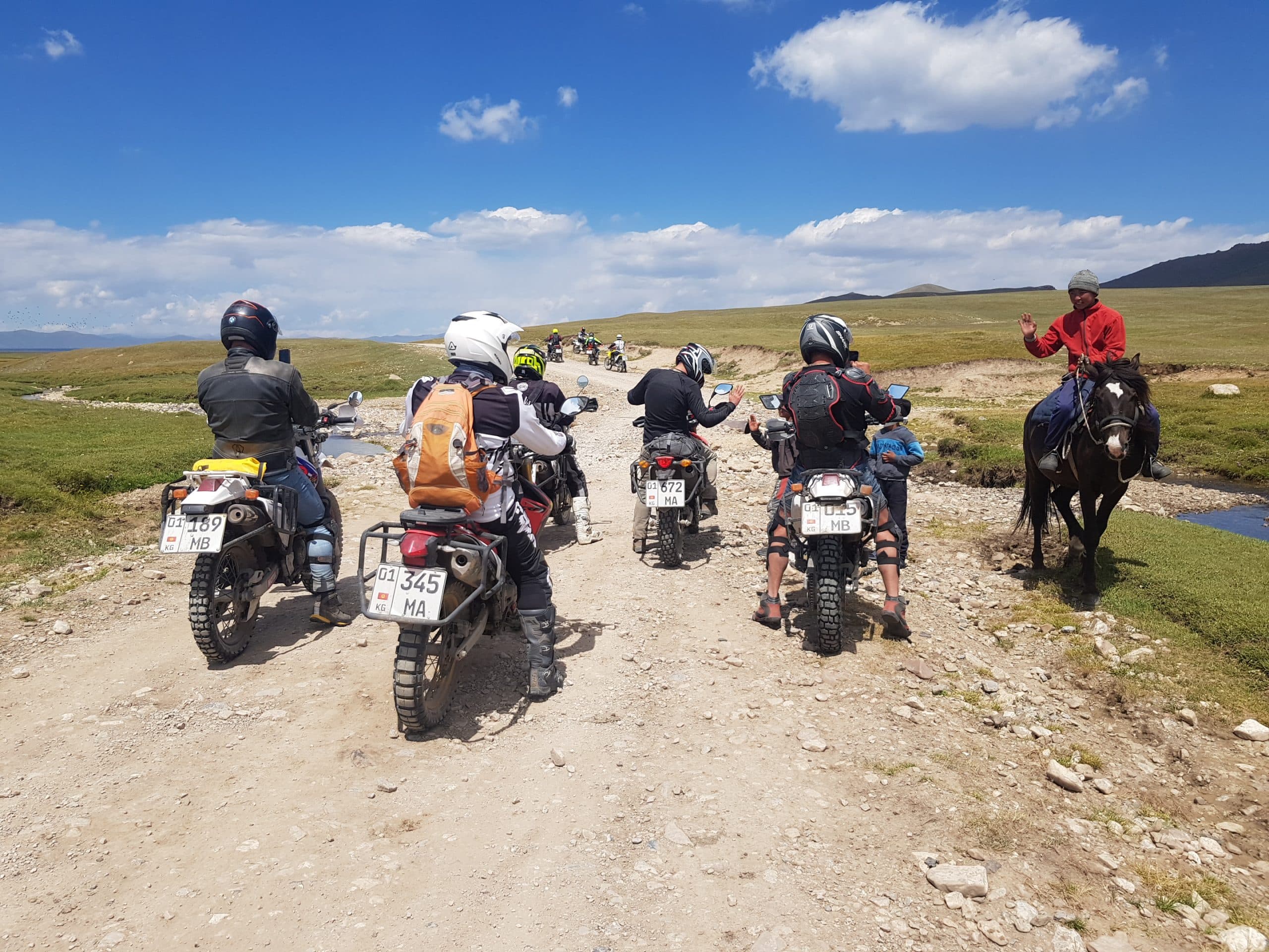 По Киргизии на мотоцикле