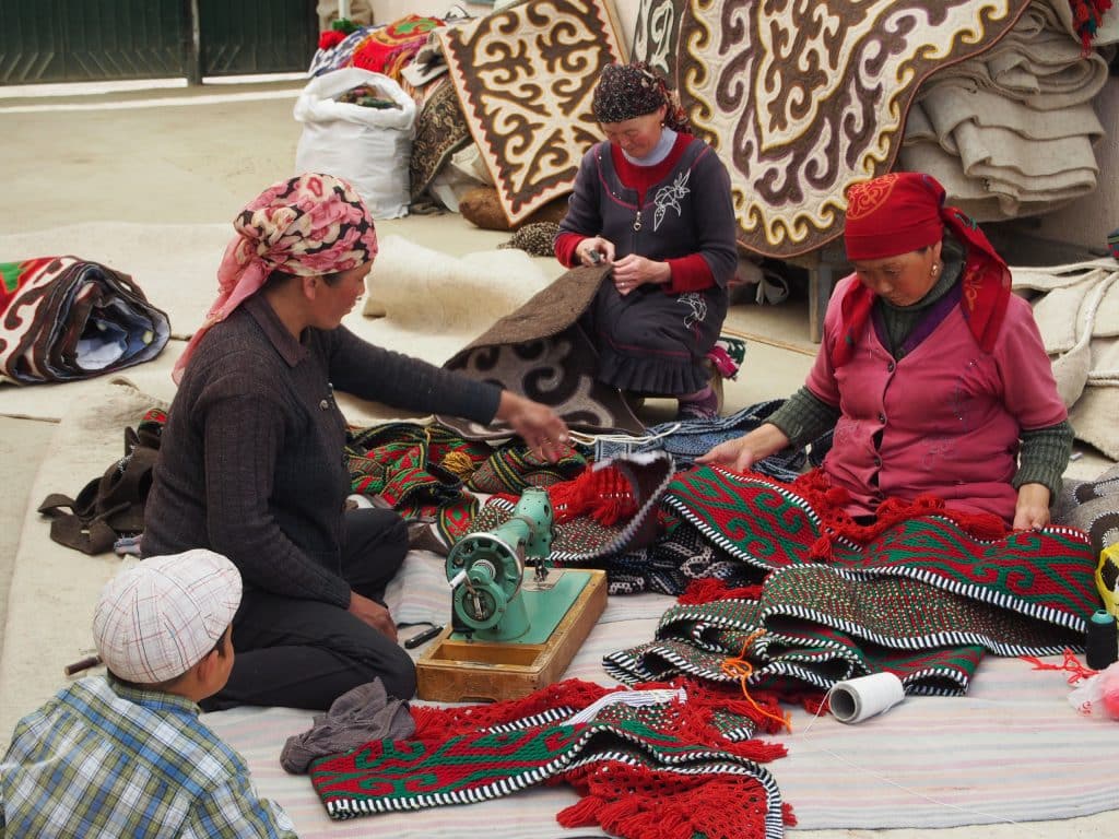 Kyrgyzstan: Travel in winter | Travel Land