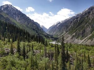 Kyrgyzstan Travel Guide 2023-2024